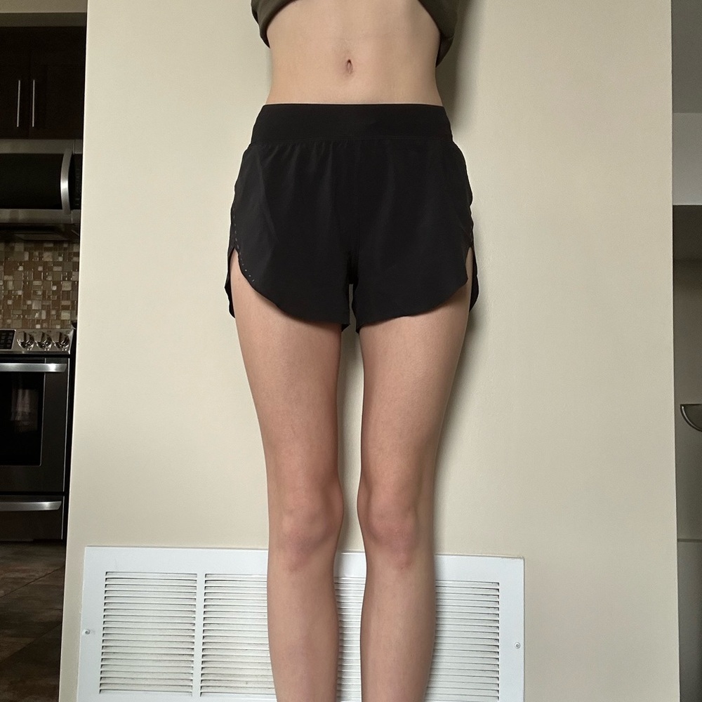 Lululemon Athletica Black Athletic Shorts Lightweight Curved Hem